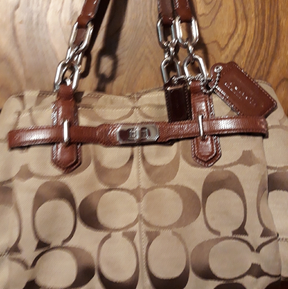 Coach bag (read description please)